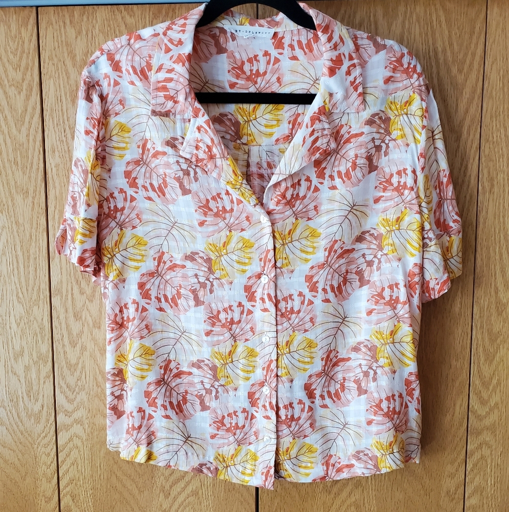 Jane and Delancey Button Down Shirt - Leaf Pattern